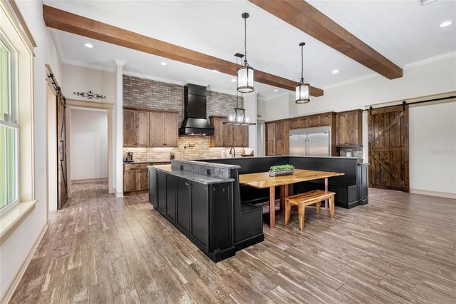 22220 DEER PARK AVENUE, Eustis, FL 32736