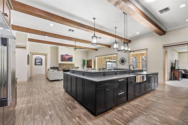 22220 DEER PARK AVENUE, Eustis, FL 32736