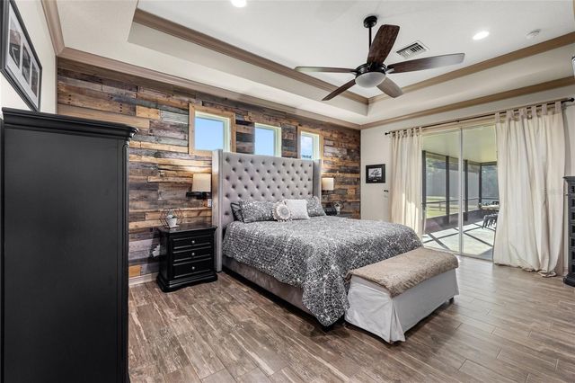 22220 DEER PARK AVENUE, Eustis, FL 32736