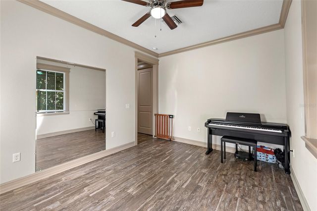 22220 DEER PARK AVENUE, Eustis, FL 32736