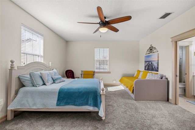 22220 DEER PARK AVENUE, Eustis, FL 32736