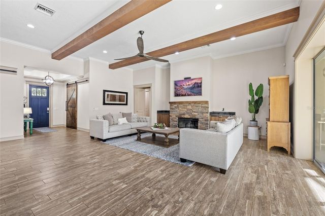 22220 DEER PARK AVENUE, Eustis, FL 32736