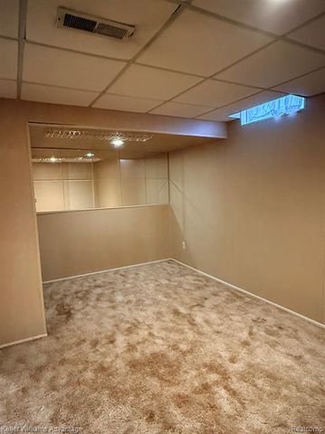 22242 Edgewater 146, Novi, MI 48375