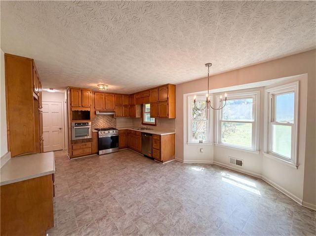 115 Briarwood Place, Stockbridge, GA 30281