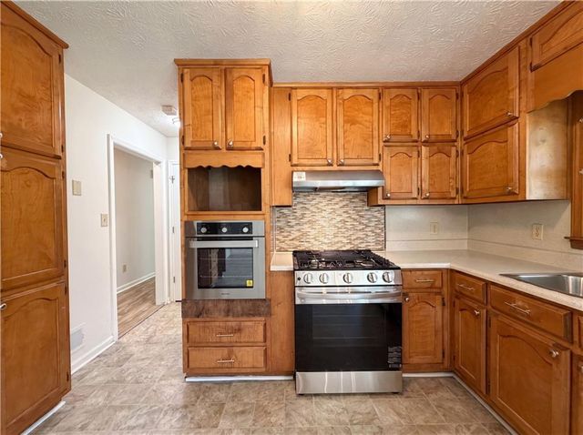 115 Briarwood Place, Stockbridge, GA 30281