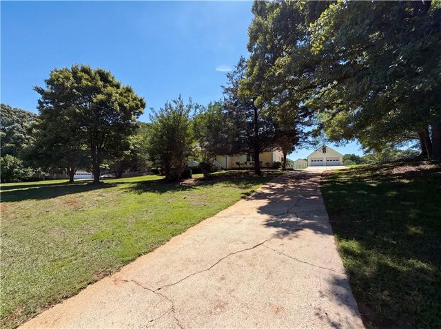 115 Briarwood Place, Stockbridge, GA 30281
