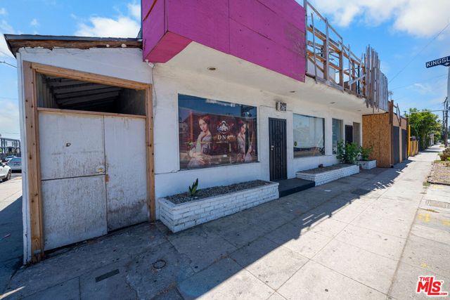 5200 Fountain Avenue, Los Angeles, CA 90029
