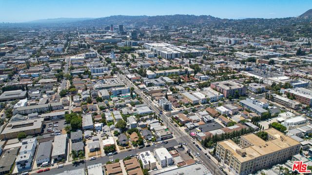 5200 Fountain Avenue, Los Angeles, CA 90029
