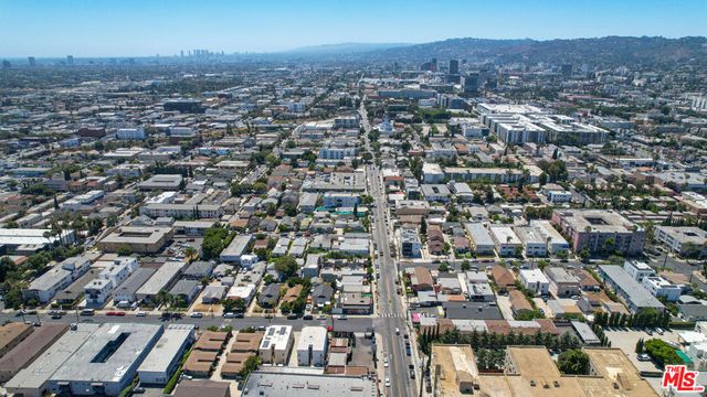 5200 Fountain Avenue, Los Angeles, CA 90029