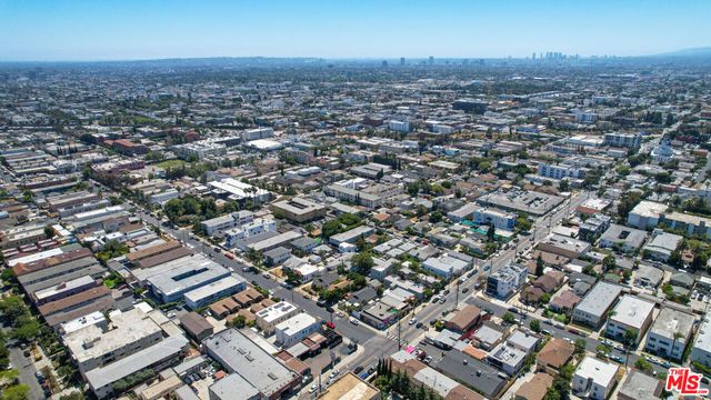 5200 Fountain Avenue, Los Angeles, CA 90029