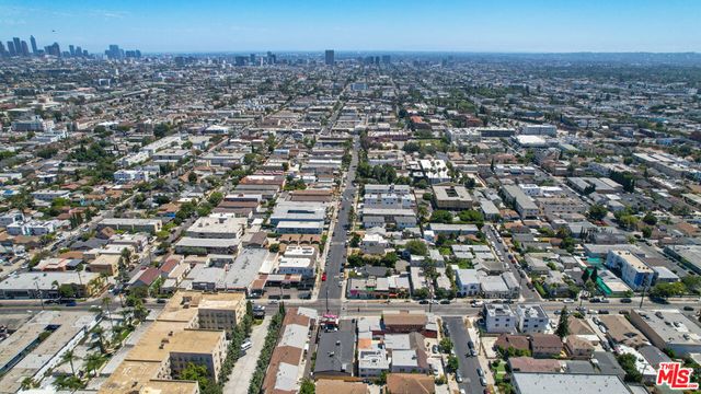 5200 Fountain Avenue, Los Angeles, CA 90029
