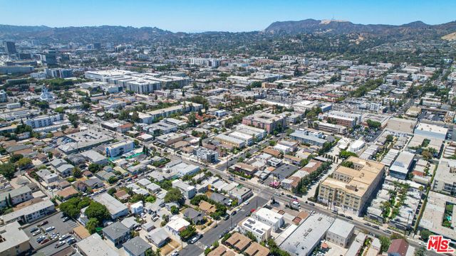 5200 Fountain Avenue, Los Angeles, CA 90029