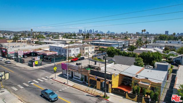 5200 Fountain Avenue, Los Angeles, CA 90029