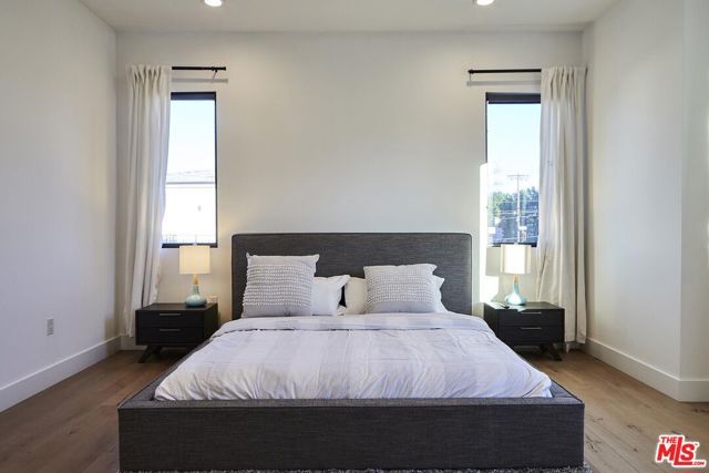 18911 HATTERAS Street, Tarzana (los Angeles), CA 91356