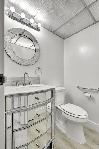 450 Saxony J, Delray Beach, FL 33446