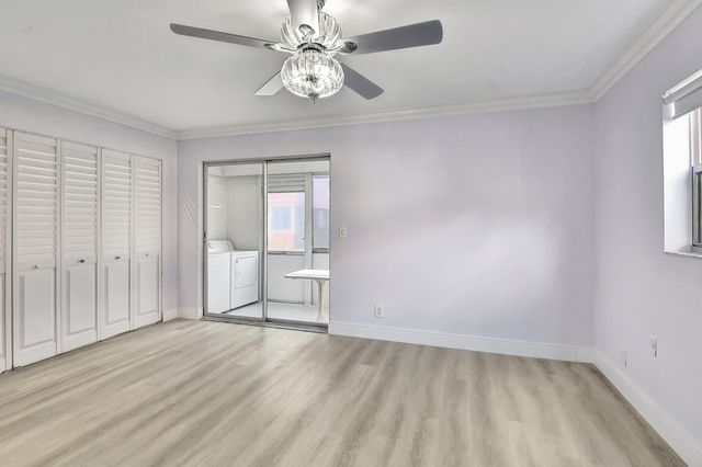 450 Saxony J, Delray Beach, FL 33446