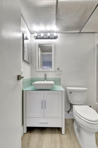 450 Saxony J, Delray Beach, FL 33446