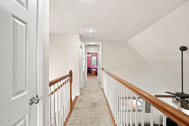 225 Jaybird Court, Bristol, TN 37620