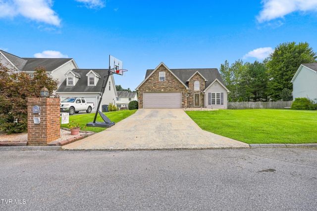 225 Jaybird Court, Bristol, TN 37620