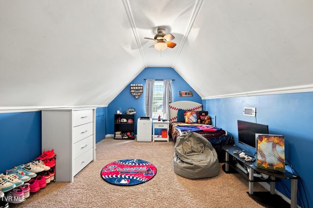 225 Jaybird Court, Bristol, TN 37620