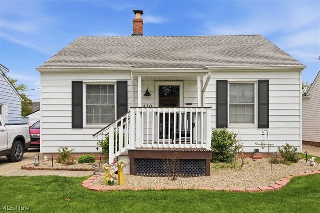 419 E 326th Street, Willowick, OH 44095