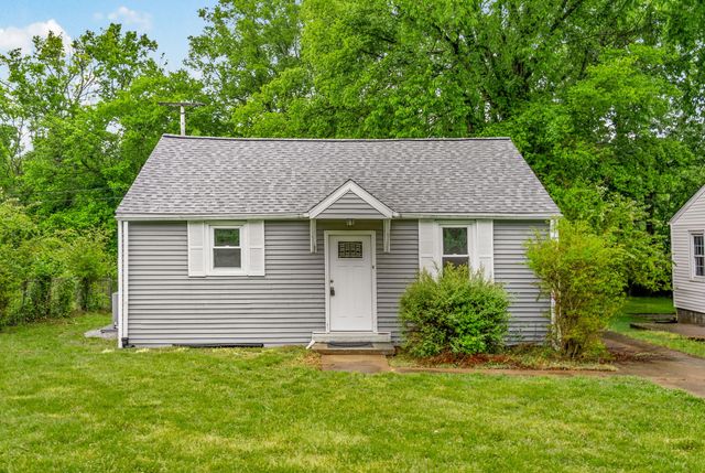 1247 Daniel St, Clarksville, TN 37040