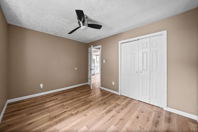 1247 Daniel St, Clarksville, TN 37040