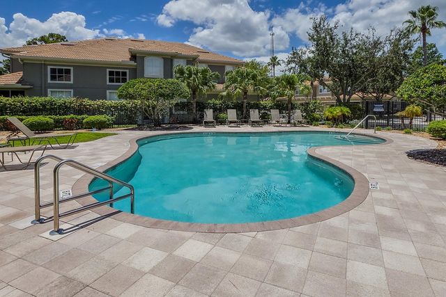 3298 COVERED BRIDGE DRIVE W, Dunedin, FL 34698