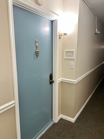 1950 N Andrews Avenue 210D, Fort Lauderdale, FL 33311