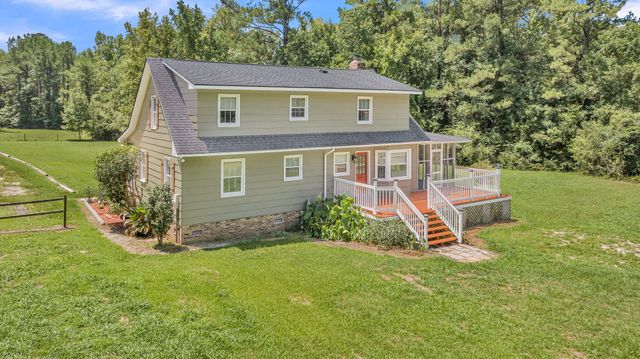 129 Melrose Place, Moncks Corner, SC 29461