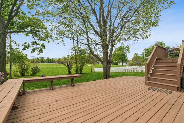 1259 Heather Road, Homewood, IL 60430