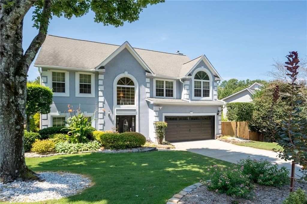 Image 1 of property listing at 5425 Taylor Road, Alpharetta, GA 30022