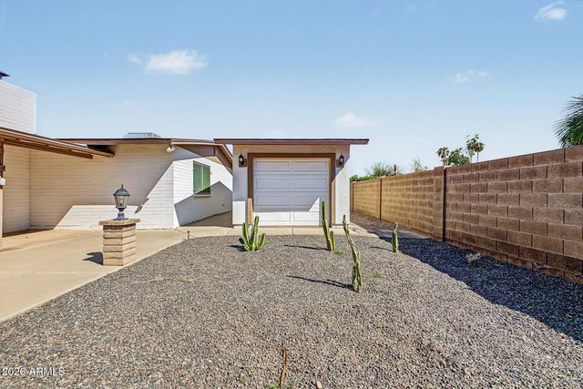 2415 W PLATA Avenue, Mesa, AZ 85202