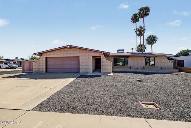 2415 W PLATA Avenue, Mesa, AZ 85202