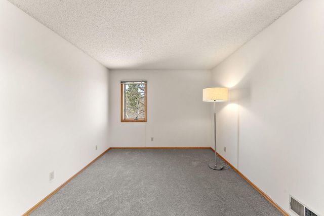 8920 80th Street N, Stillwater, MN 55082