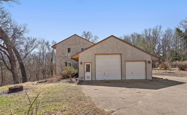 8920 80th Street N, Stillwater, MN 55082