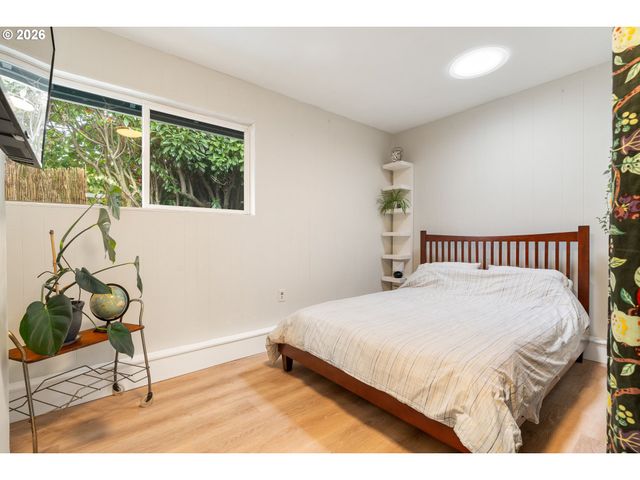 3835 N ALASKA St, Portland, OR 97217