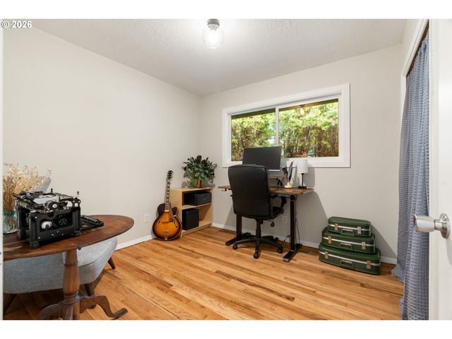 3835 N ALASKA St, Portland, OR 97217