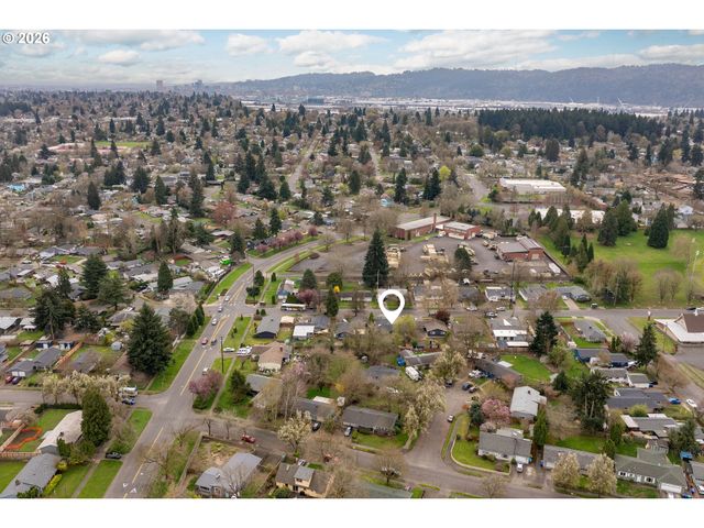 3835 N ALASKA St, Portland, OR 97217