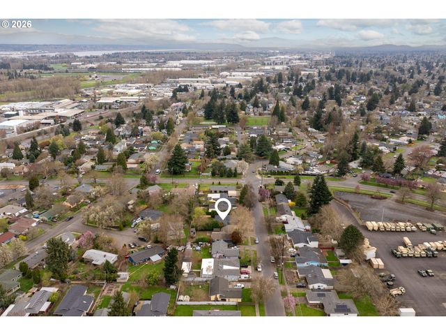 3835 N ALASKA St, Portland, OR 97217