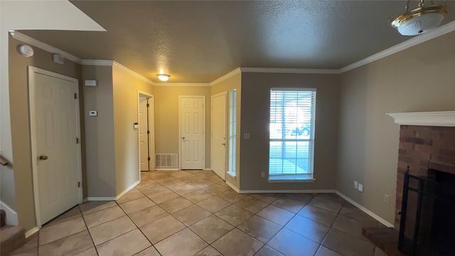 2811 W 62ND Street, Tulsa, OK 74132