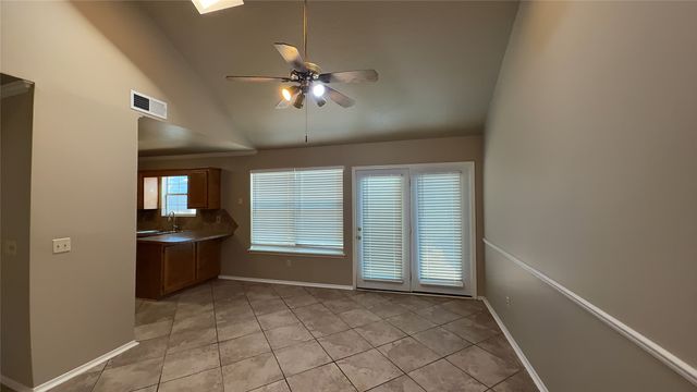 2811 W 62ND Street, Tulsa, OK 74132