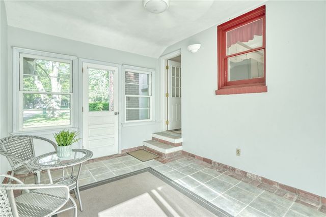 606 Bay Road, Webster, NY 14580