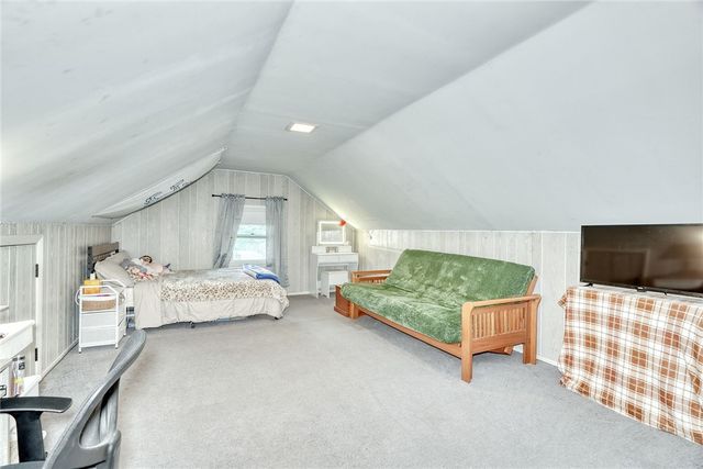 606 Bay Road, Webster, NY 14580