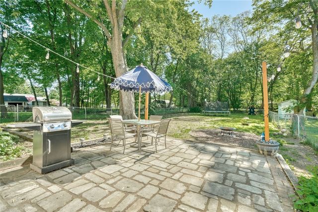 606 Bay Road, Webster, NY 14580