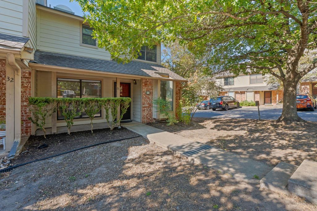 3801 Menchaca RD 31, Austin, TX 78704