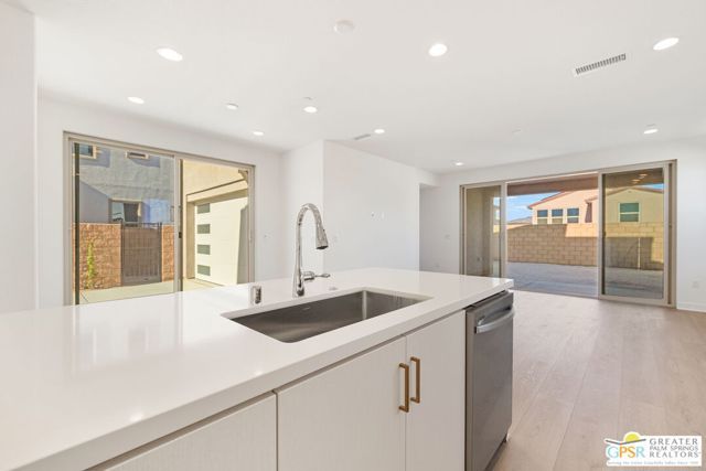 74252 Becker Street, Palm Desert, CA 92211
