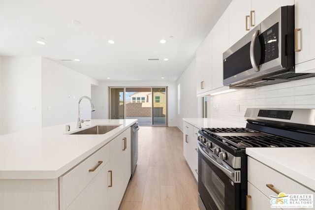 74252 Becker Street, Palm Desert, CA 92211