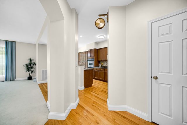 322 Montabello 322, Bloomingdale, IL 60108