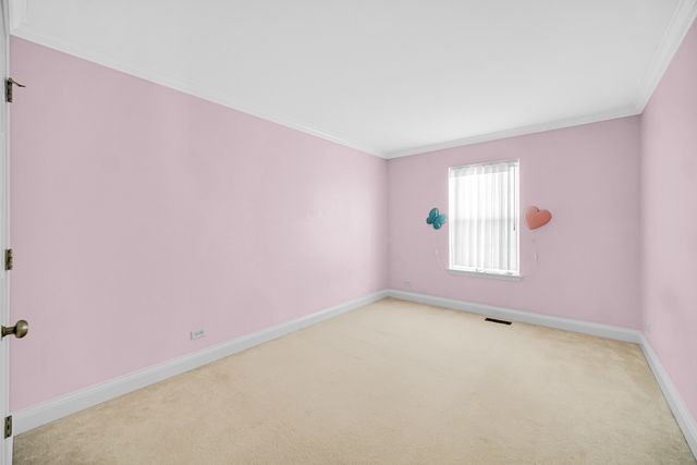 322 Montabello 322, Bloomingdale, IL 60108
